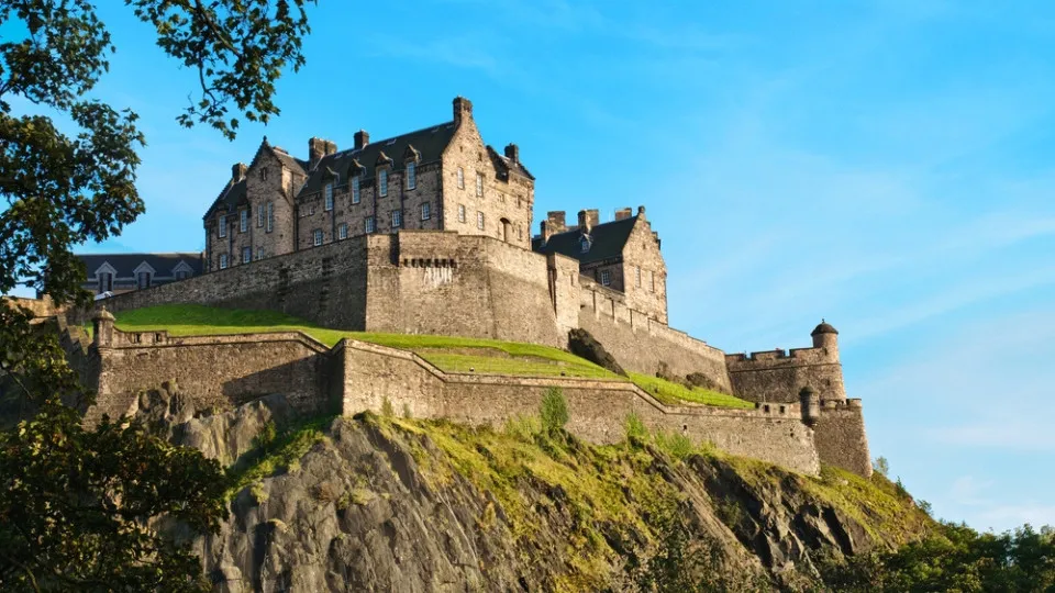 Edinburgh Castle Entry Tickets - Image 1